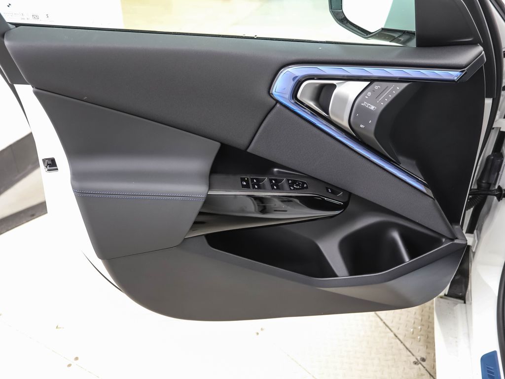 Thumbnail: 2026 BMW X3 - 9