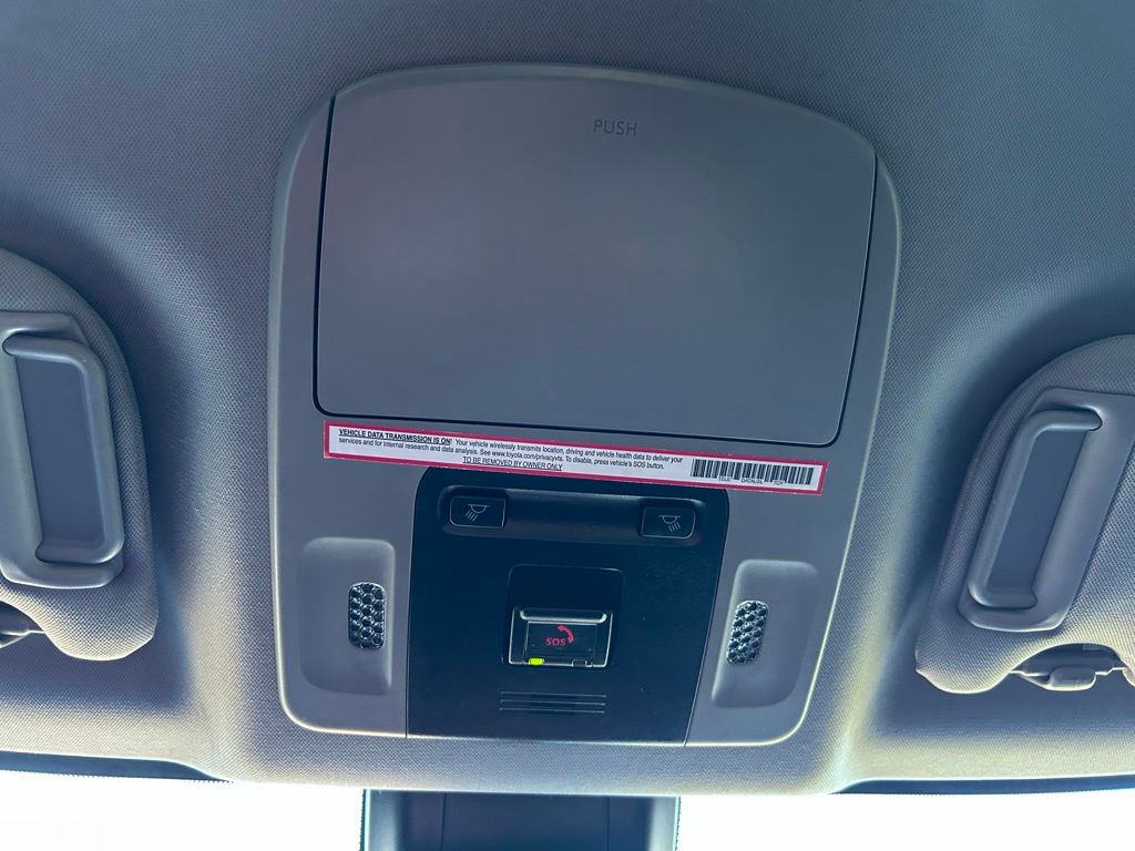 Thumbnail: 2023 Toyota Camry - 24