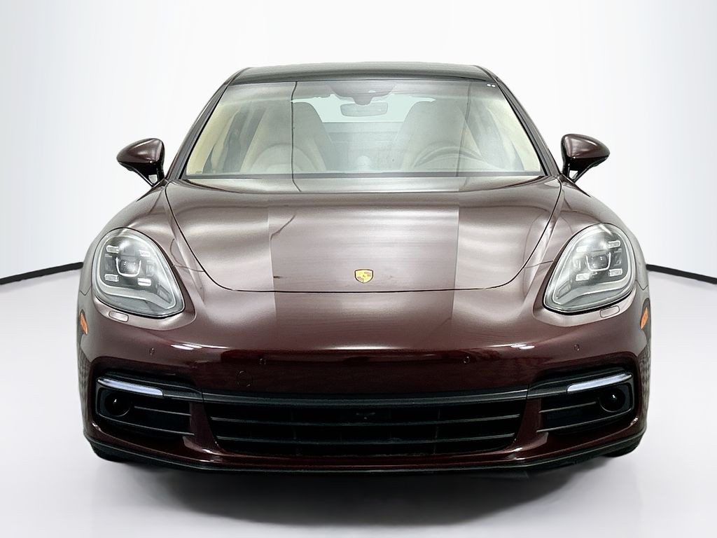 Thumbnail: 2019 Porsche Panamera - 10