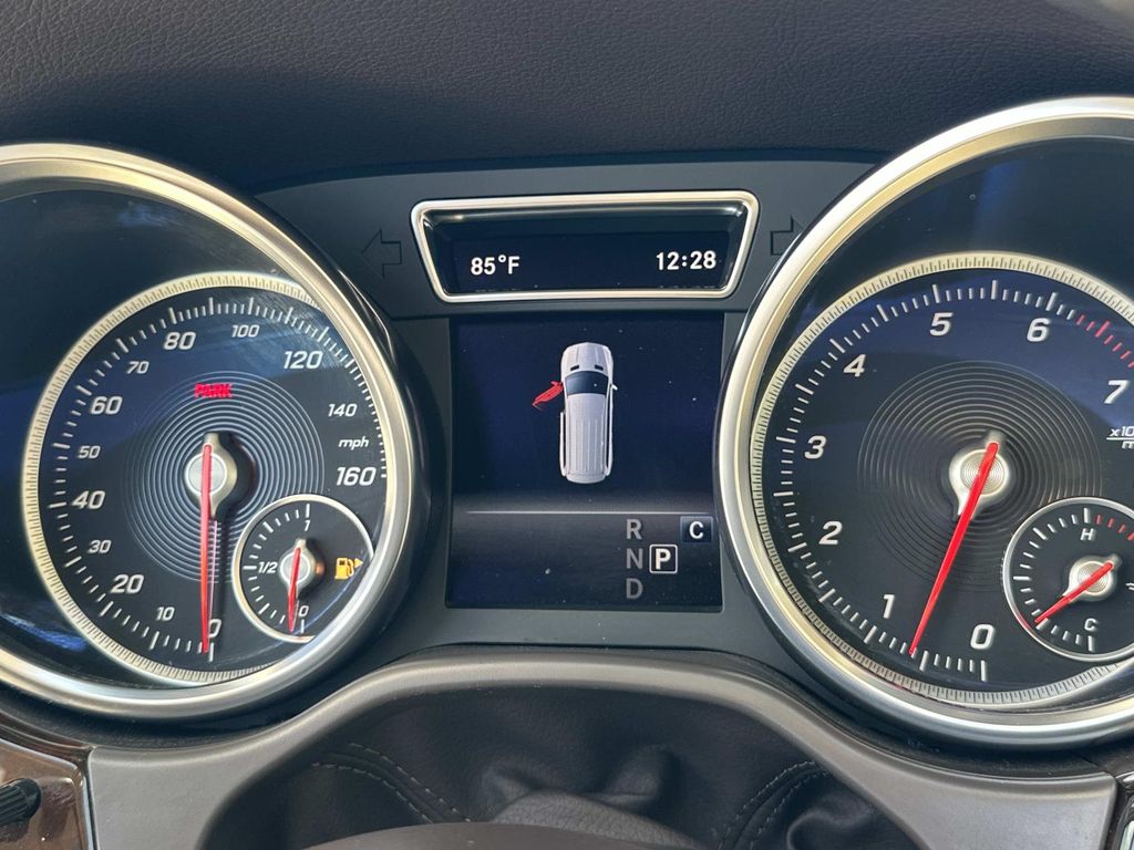 Thumbnail: 2019 Mercedes-Benz GLS - 30