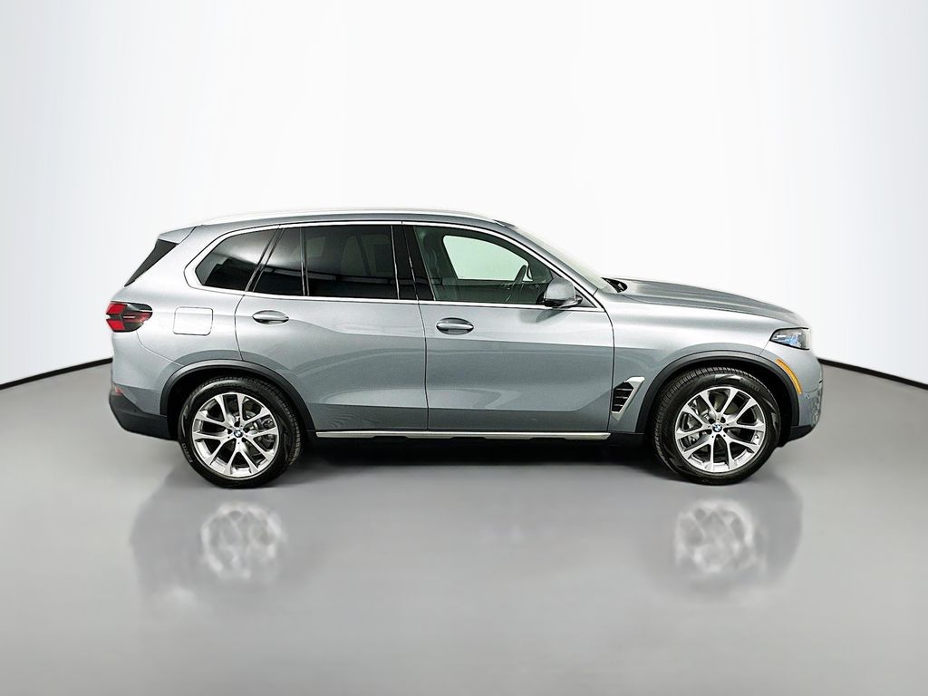 2025 BMW X5 xDrive50e 4