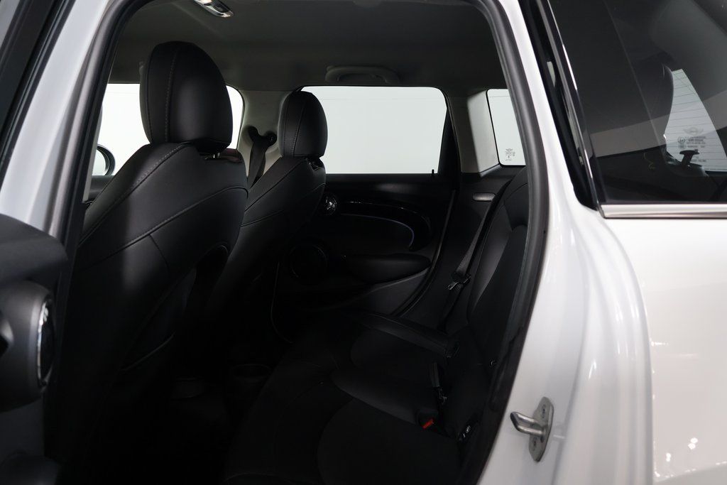 Thumbnail: 2024 MINI Cooper - 11