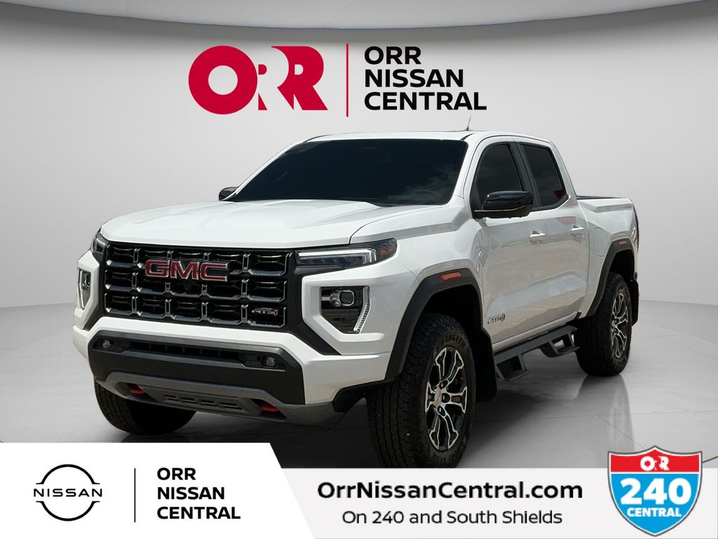 Used 2025 GMC Canyon