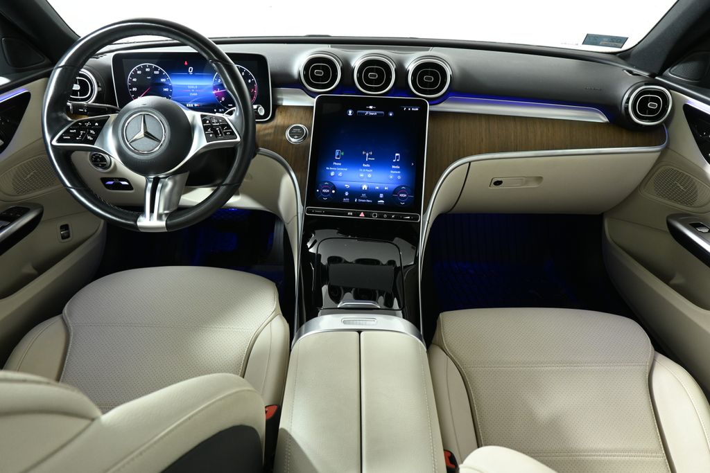 Thumbnail: 2023 Mercedes-Benz C-Class - 4