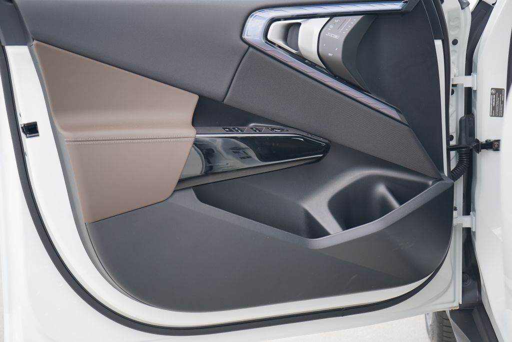 Thumbnail: 2026 BMW X3 - 9