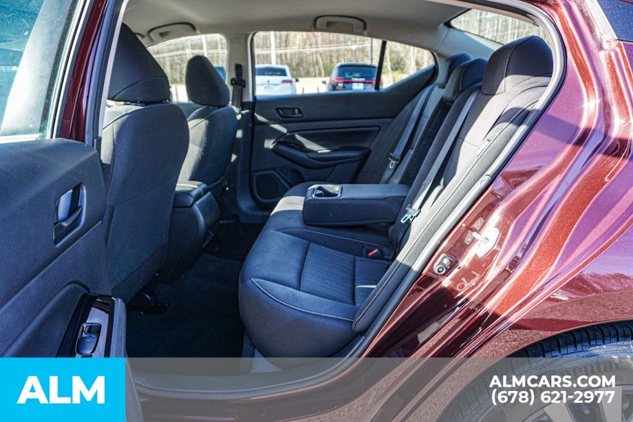 2023 Nissan Altima 2.5 SV photo 19