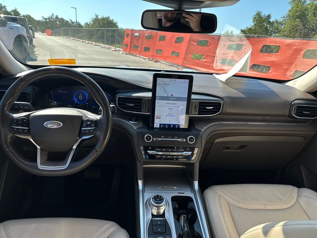 Used Car 2020 Ford Explorer  Platinum For Sale Under $30,000 In Austin, Texas