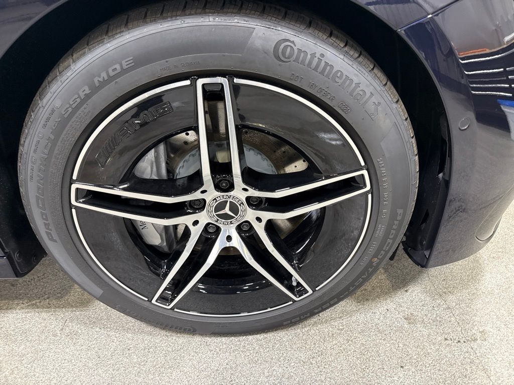 Thumbnail: 2027 Mercedes-Benz E-Class - 12