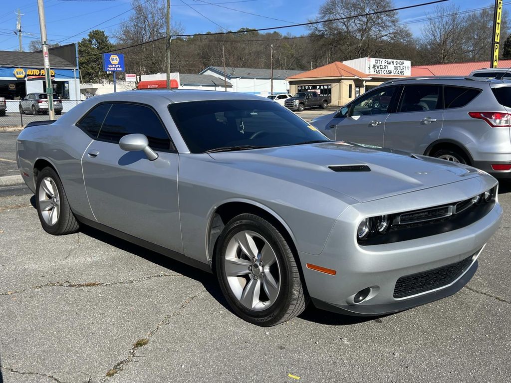 2023 Dodge Challenger SXT RWD
