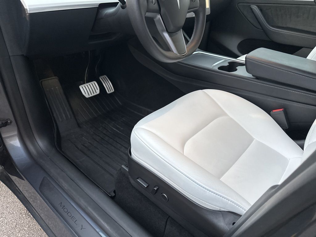Used Car 2023 Tesla Model Y  Performance For Sale Under $35,000 In Austin, Texas