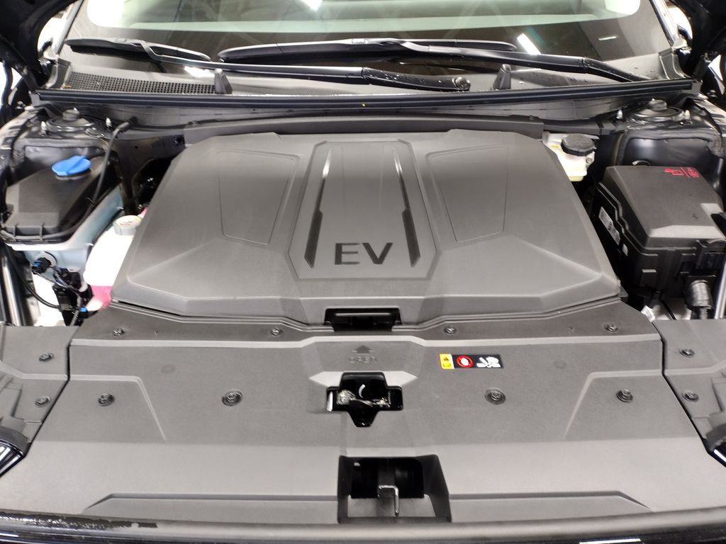 2026 Hyundai IONIQ 5 SE Standard Range