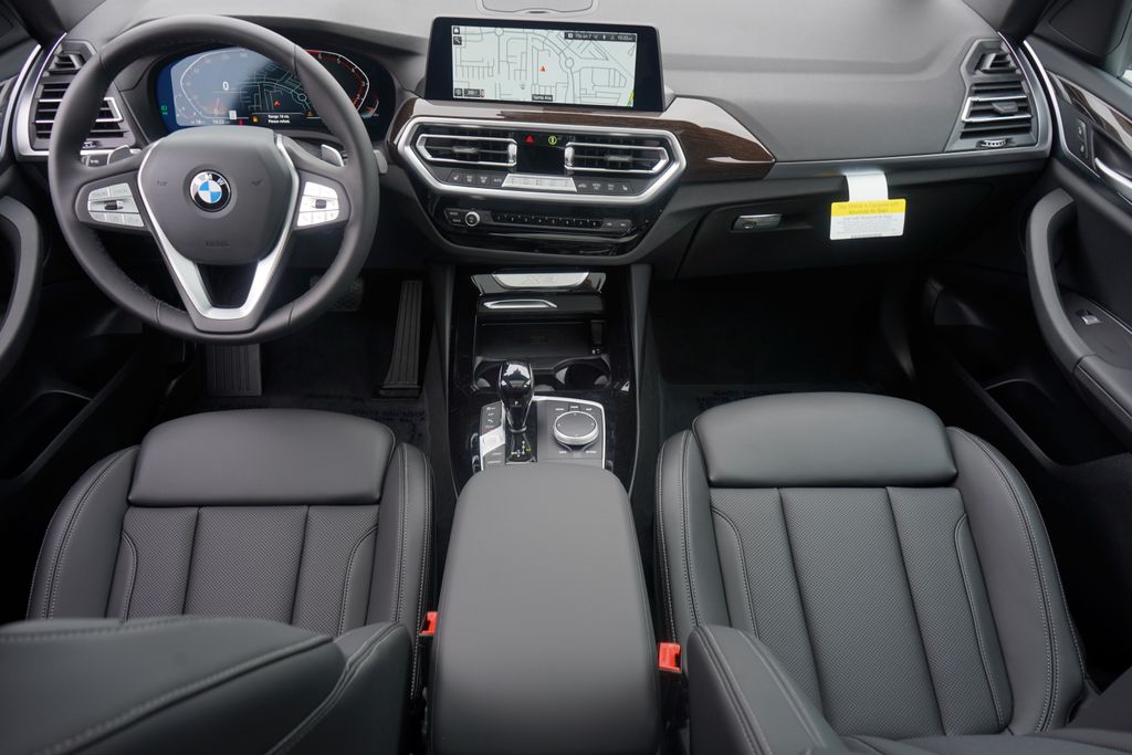 2024 BMW X3 sDrive30i 12