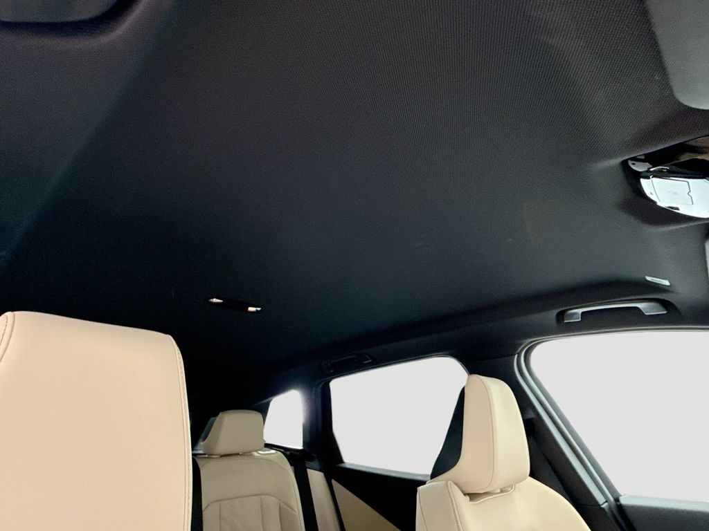 Thumbnail: 2026 BMW X3 - 16