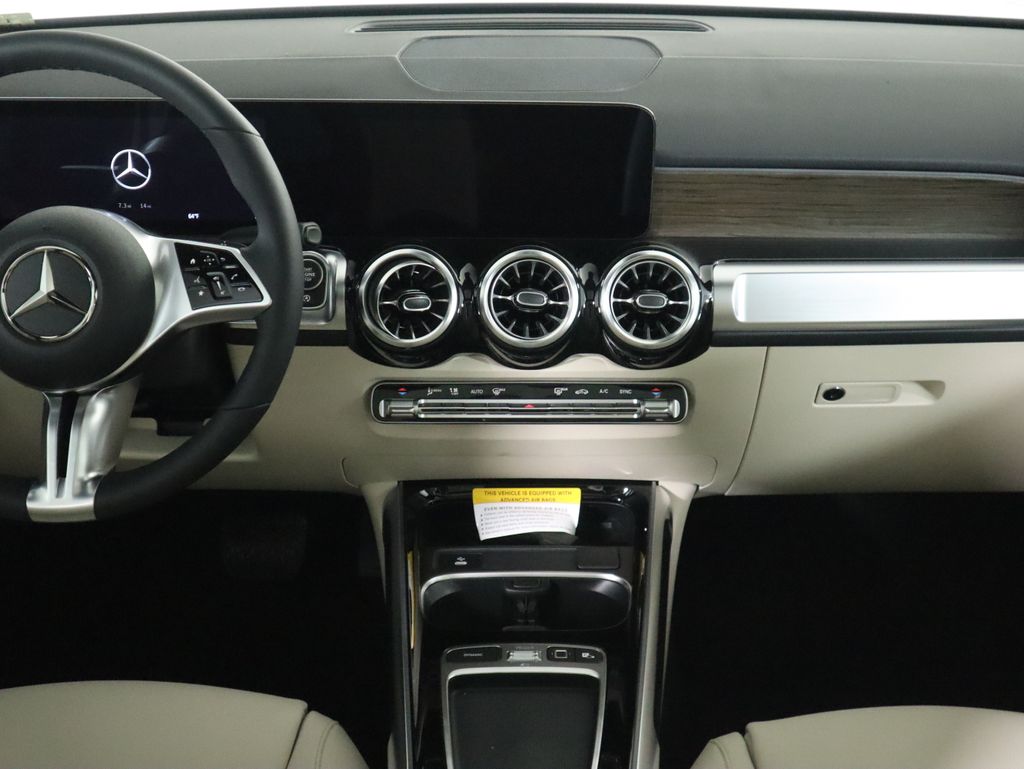 Thumbnail: 2026 Mercedes-Benz GLB - 15