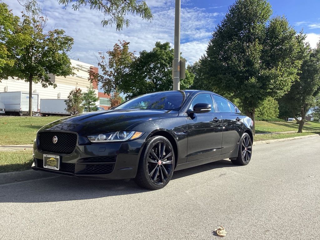 Santorini Black 2018 Jaguar XE Sedan All-Wheel Drive 8-Speed Automatic