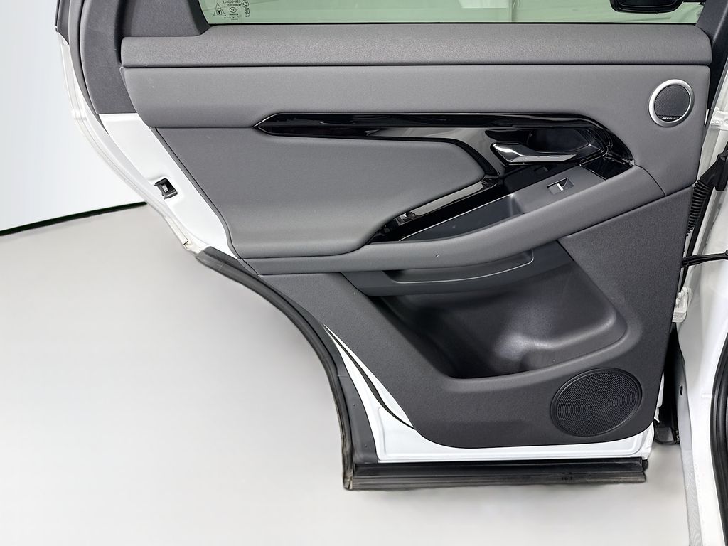 Thumbnail: 2025 Land Rover Range Rover Evoque - 25