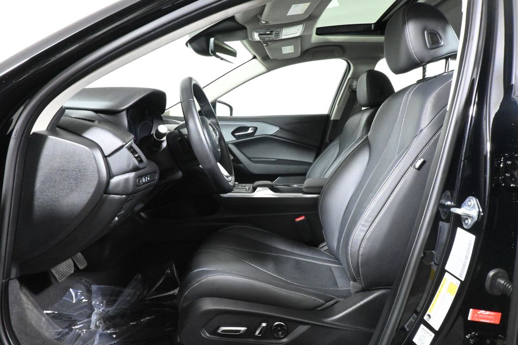 Thumbnail: 2025 Acura TLX - 3