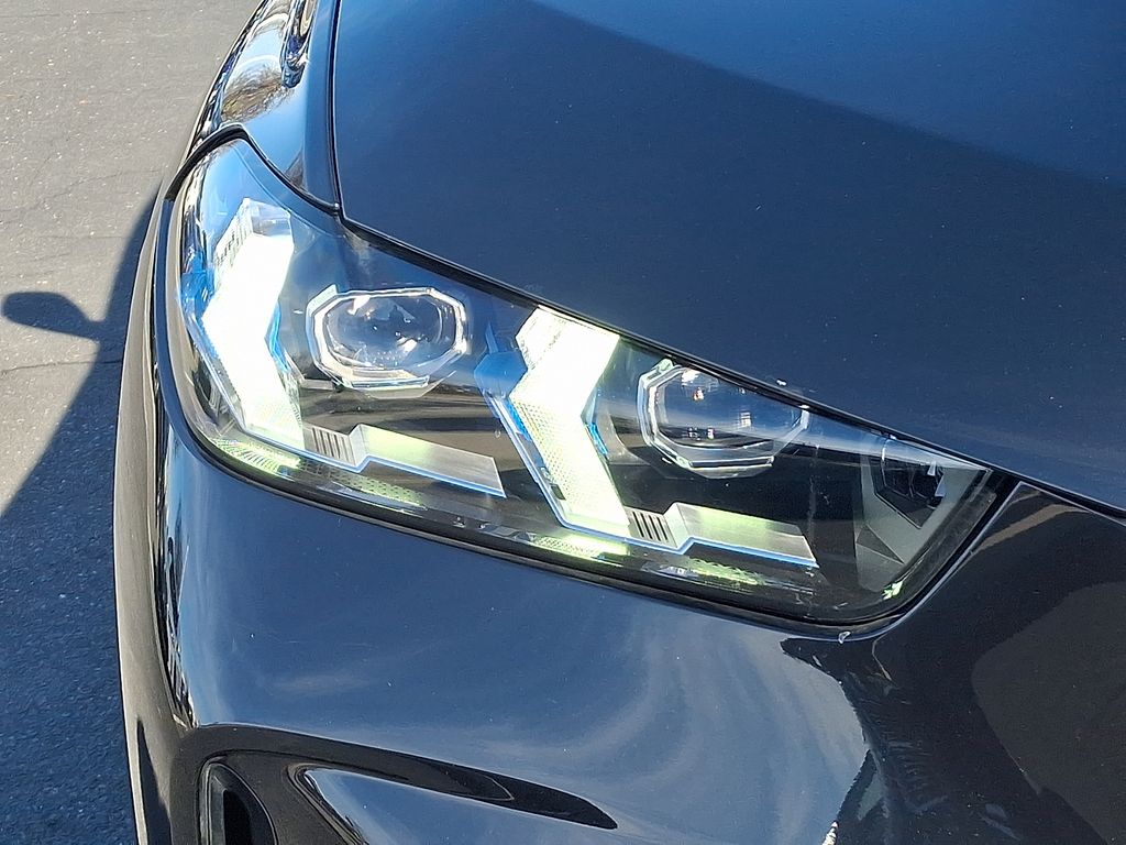 Thumbnail: 2025 BMW X5 - 9