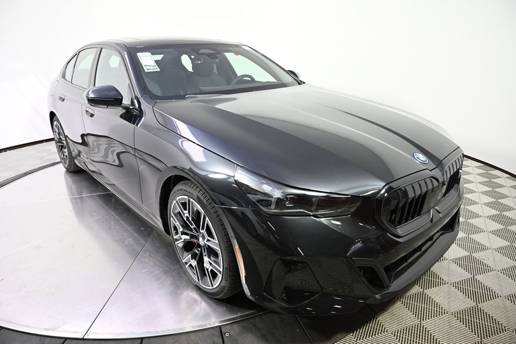 Thumbnail: 2026 BMW i5 - 7