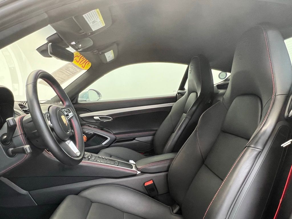 Thumbnail: 2025 Porsche 718 Cayman - 5