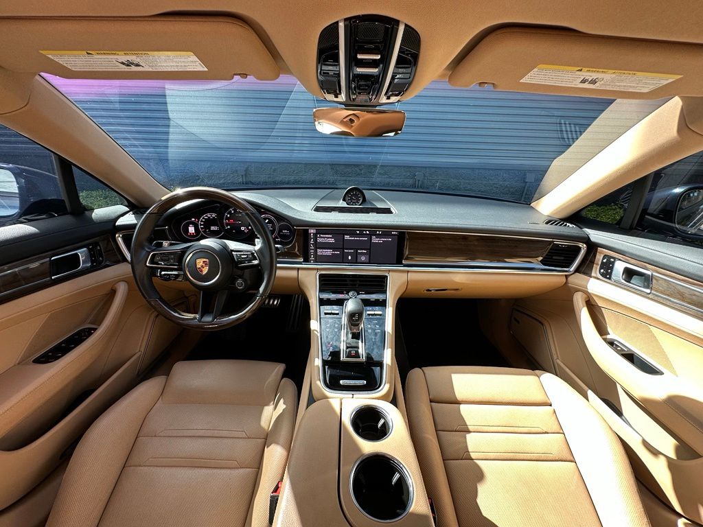 Thumbnail: 2021 Porsche Panamera - 6