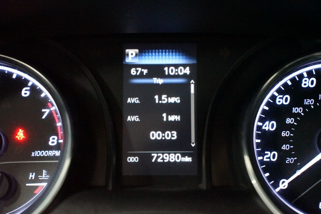 Thumbnail: 2020 Toyota Camry - 17