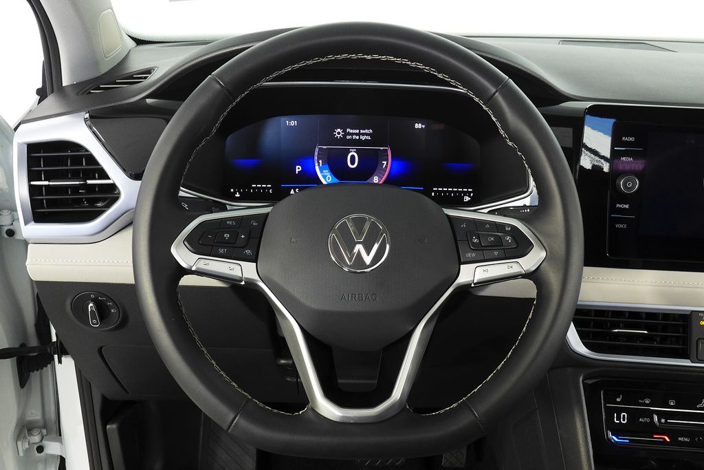 Thumbnail: 2025 Volkswagen Taos - 26