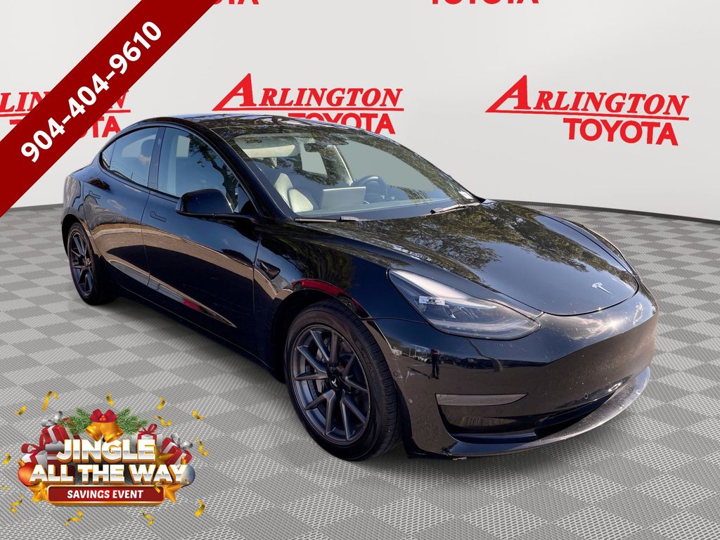 2021 Tesla Model 3 Base's photo