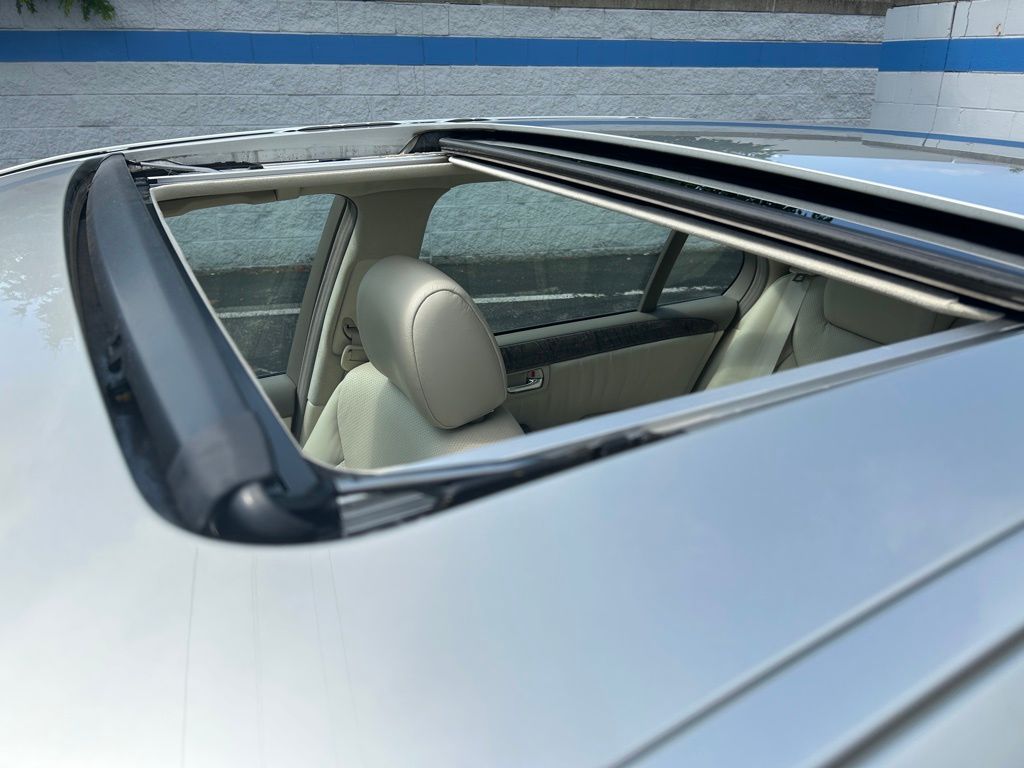 Thumbnail: 2003 Lexus LS - 11