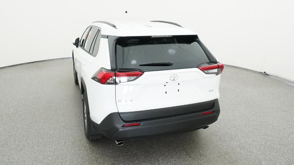 Thumbnail: 2025 Toyota RAV4 - 20