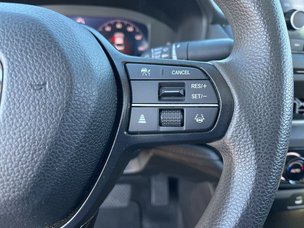 Thumbnail: 2023 Honda Accord - 18