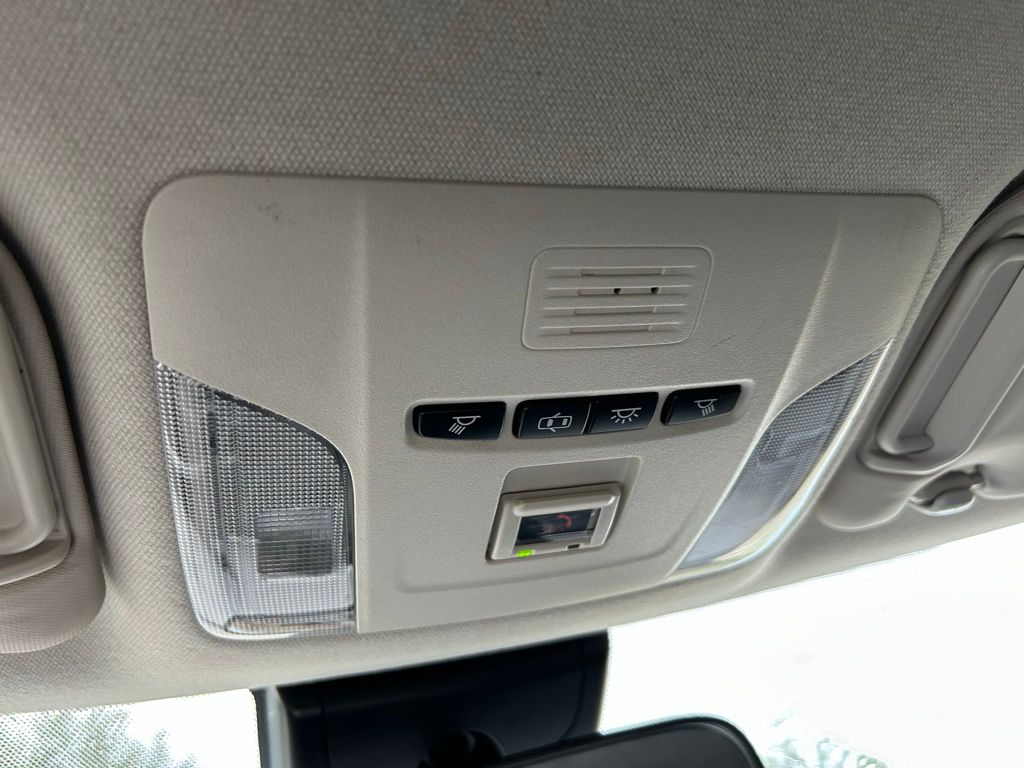 Thumbnail: 2021 Toyota Corolla - 27