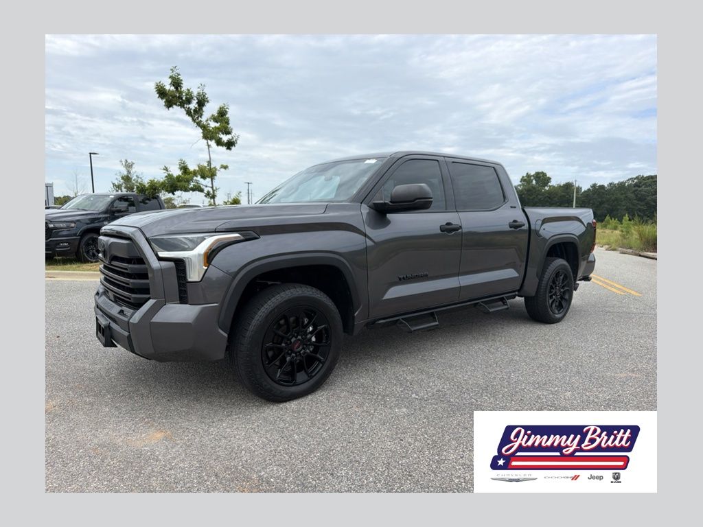 2023 Toyota Tundra SR5 CrewMax Cab 4WD