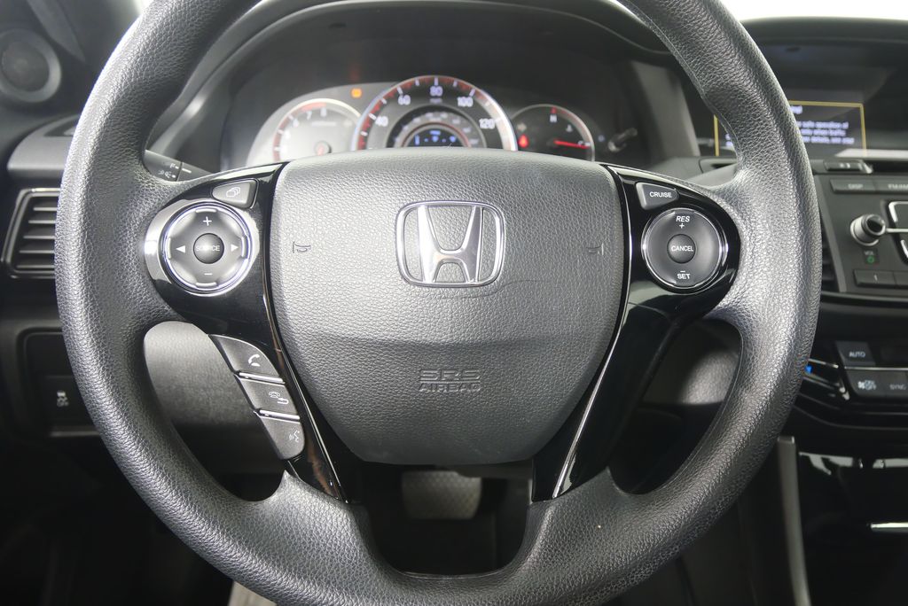 Thumbnail: 2017 Honda Accord - 18