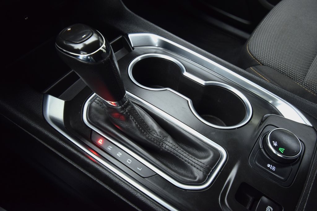 used 2019 Chevrolet Traverse car, priced at $13,895