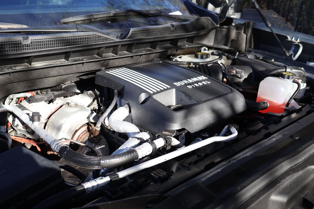 Thumbnail: 2024 Chevrolet Silverado 1500 - 15