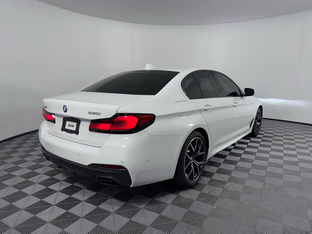 2022 BMW 5 Series 530i xDrive 5
