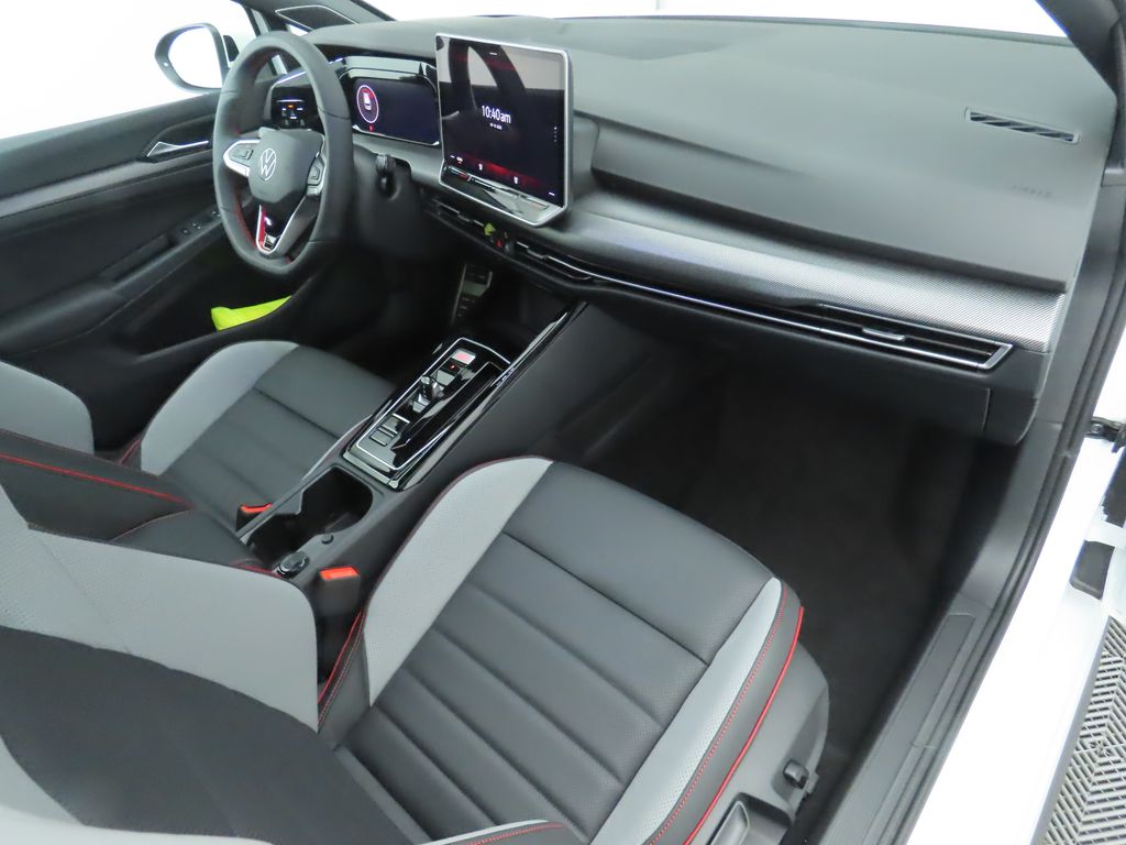 Thumbnail: 2025 Volkswagen Golf - 18