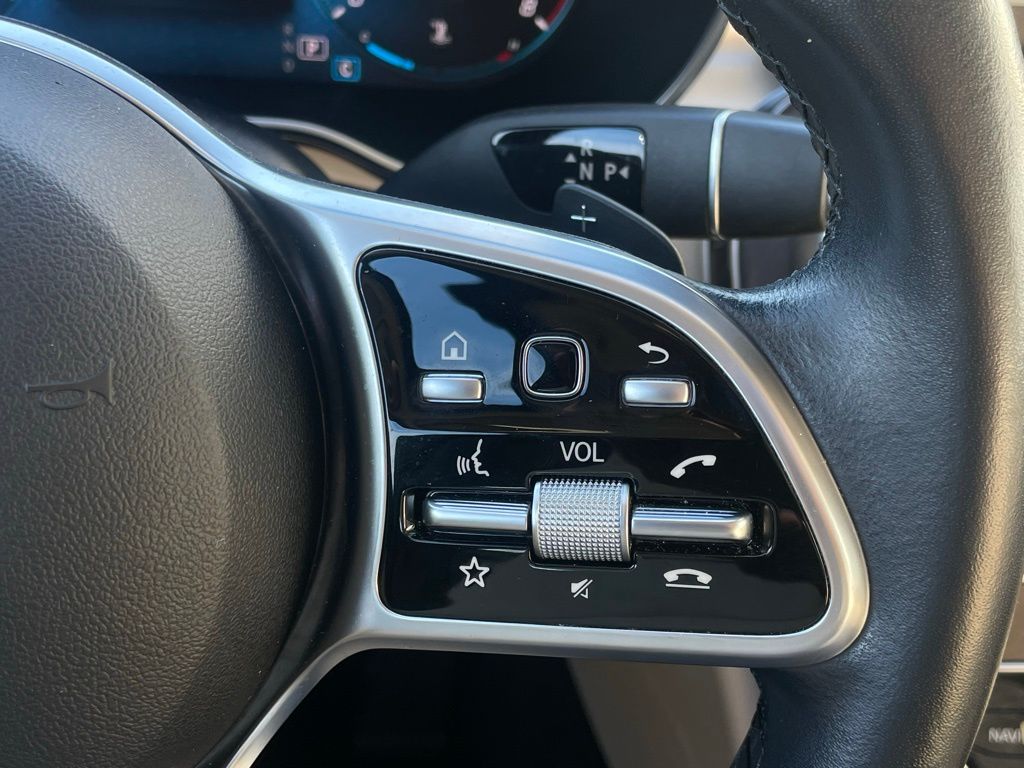 Thumbnail: 2021 Mercedes-Benz C-Class - 13