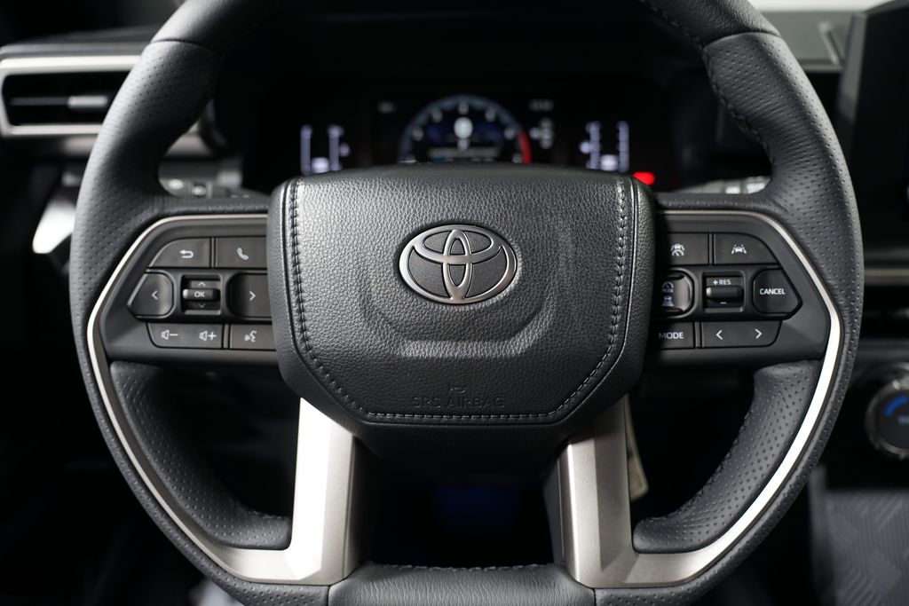 2025 Toyota 4Runner SR5 13
