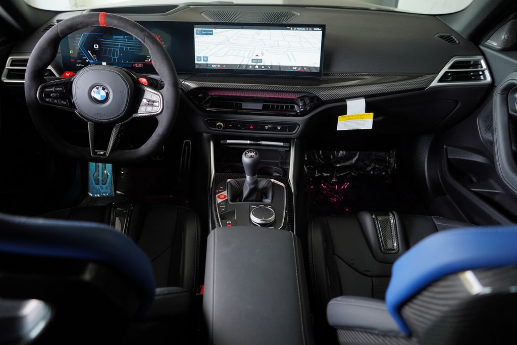 Thumbnail: 2025 BMW M2 - 17