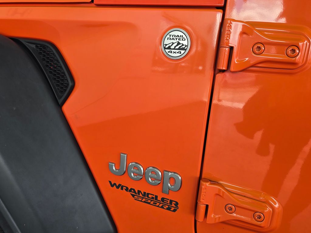 Thumbnail: 2019 Jeep Wrangler - 25