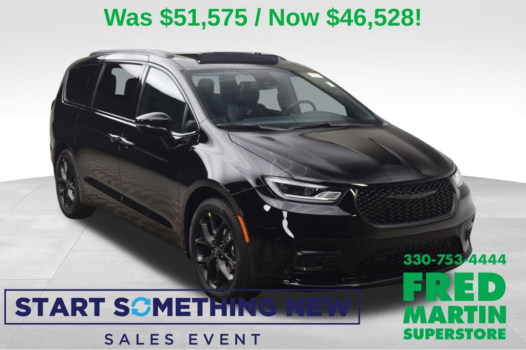 new 2026 Chrysler Pacifica car, priced at $46,528