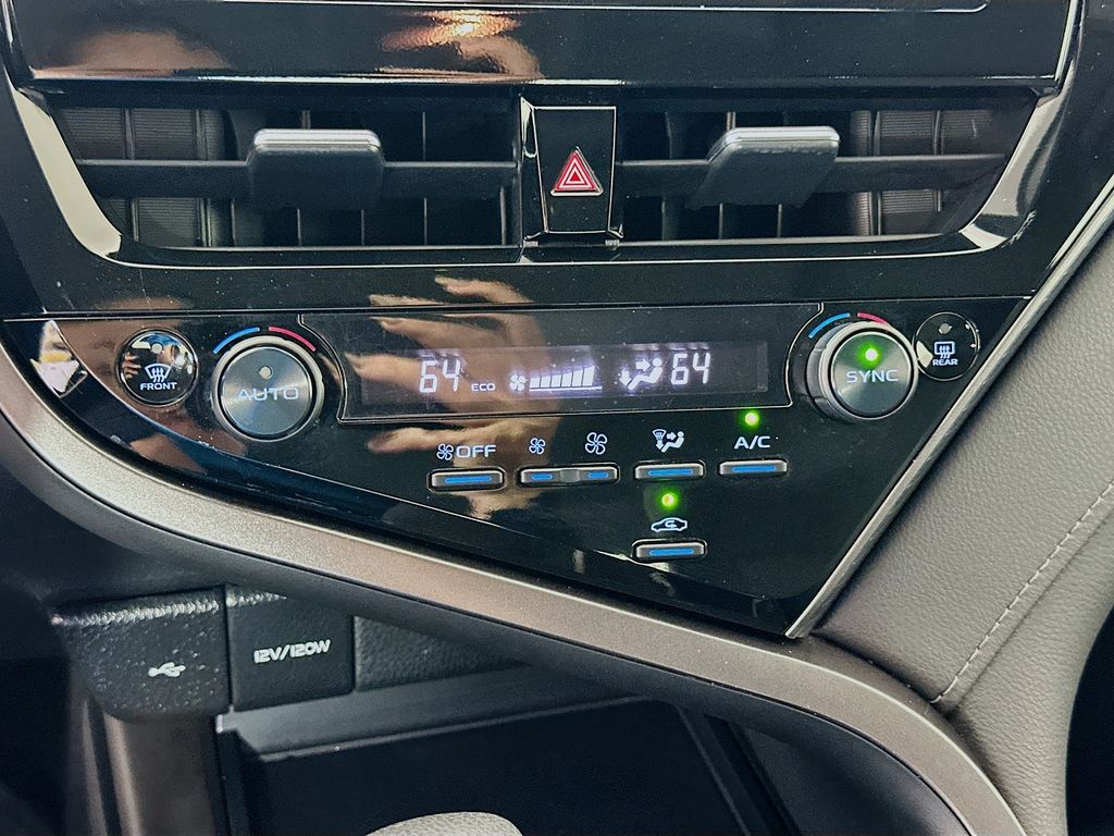 Thumbnail: 2024 Toyota Camry - 15