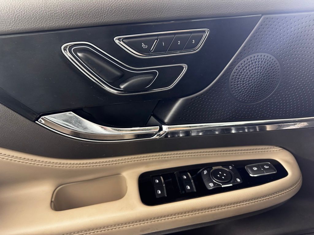 Certified Used 2024 White Lincoln Premiere image 12