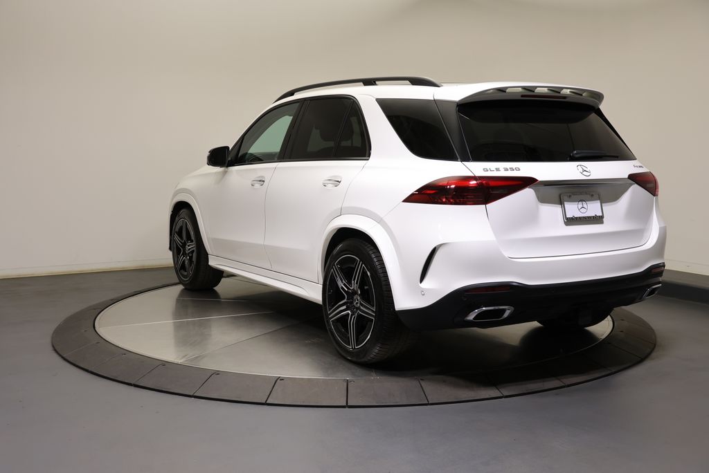 Thumbnail: 2026 Mercedes-Benz GLE - 5