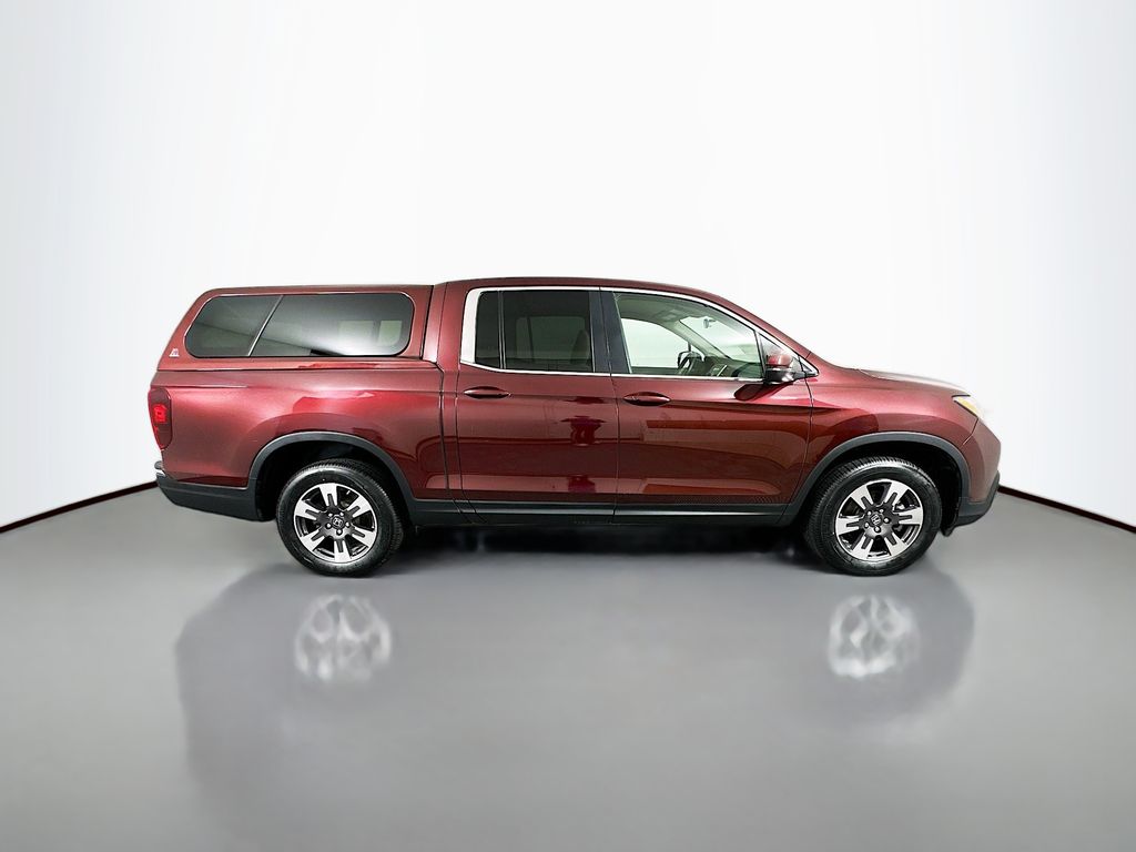 Thumbnail: 2017 Honda Ridgeline - 4