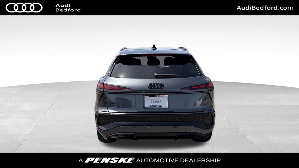 Thumbnail: 2026 Audi Q3 - 5
