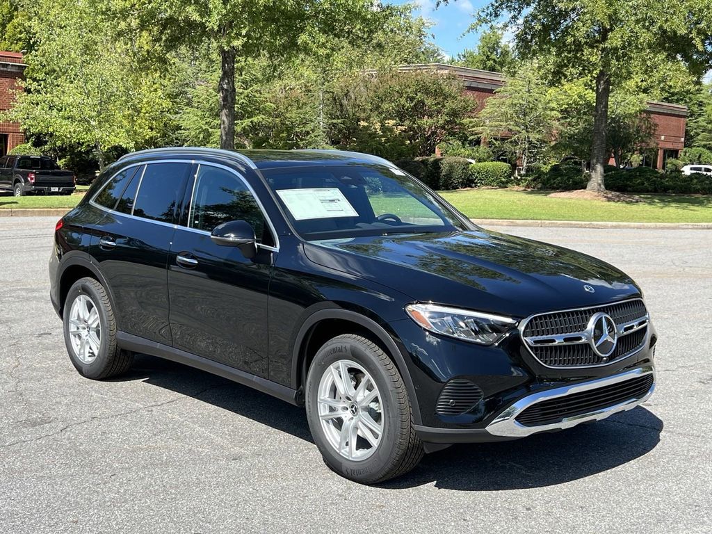 2025 Mercedes-Benz GLC GLC 300 2