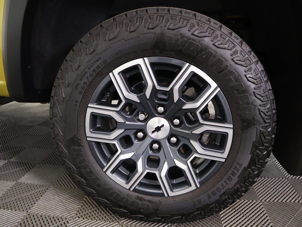 2023 Chevrolet Colorado Z71 31
